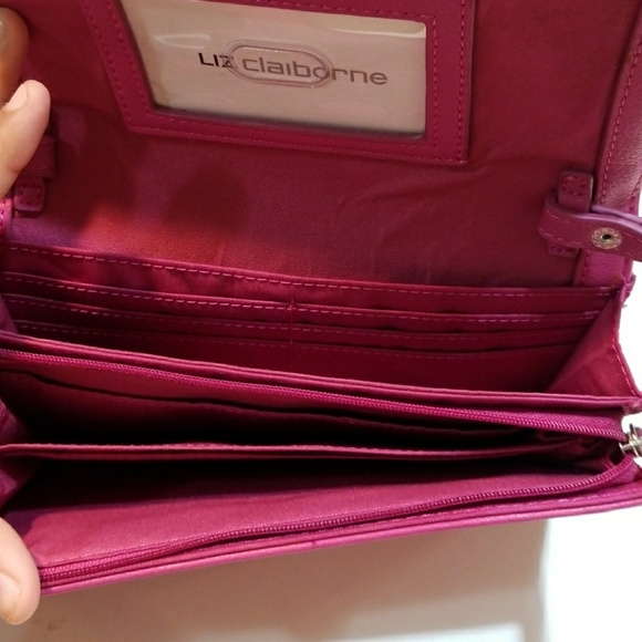Pink Liz Claiborne hand bag/cross body bag - Picture 4 of 8